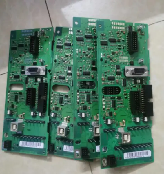 Μητρική πλακέτα ελέγχου CPU σειράς FC302 του μετατροπέα Danfoss 130B7204 130B7129 130B7715 AT/07