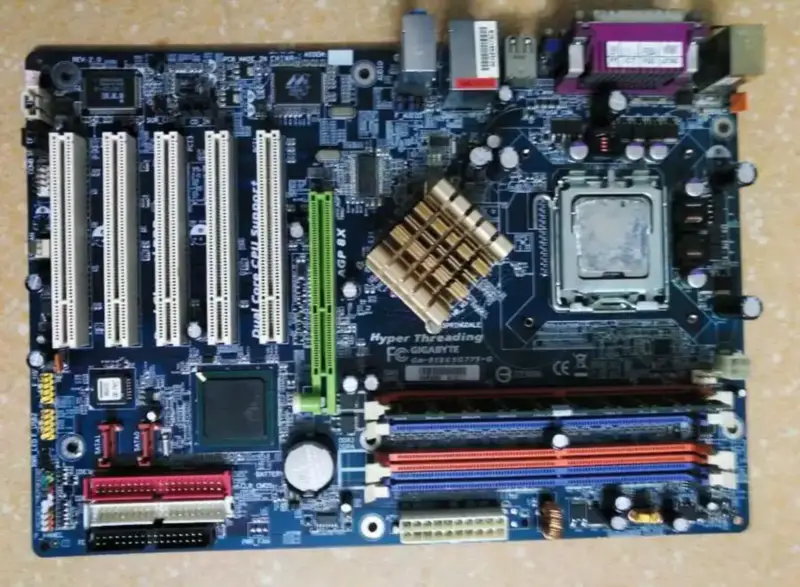 Μητρική πλακέτα GIGABYTE GA-8I865G775-G 5*PCI 1*AGP