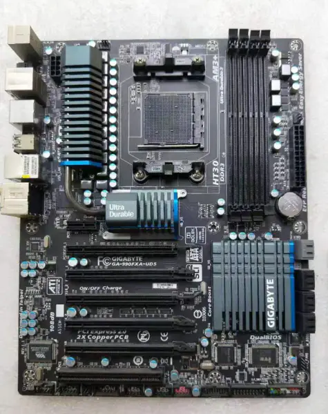 Μητρική κάρτα Gigabyte GA-990FXA-UD5 AM3+ DDR3
