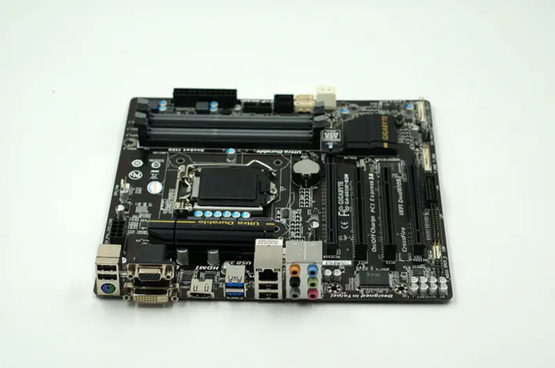 Μητρική πλακέτα Gigabyte GA-B85M-D3H