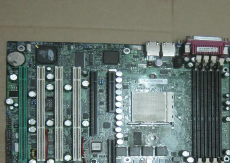 Μητρική πλακέτα διακομιστή SuperMicro H8QC8