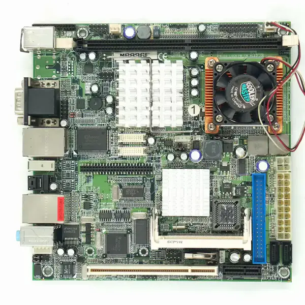 Βιομηχανική μητρική πλακέτα IBASE MB896F MB896F-R Mini-ITX