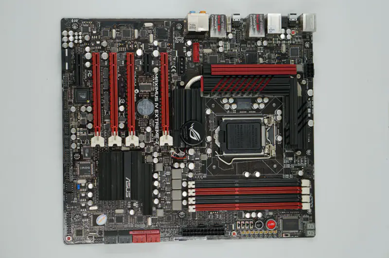 Μητρική πλακέτα Asus Maximus IV Extreme-Z