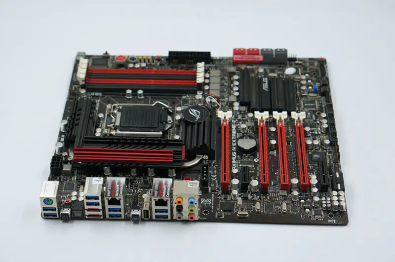 Μητρική πλακέτα Asus Maximus IV Extreme-Z