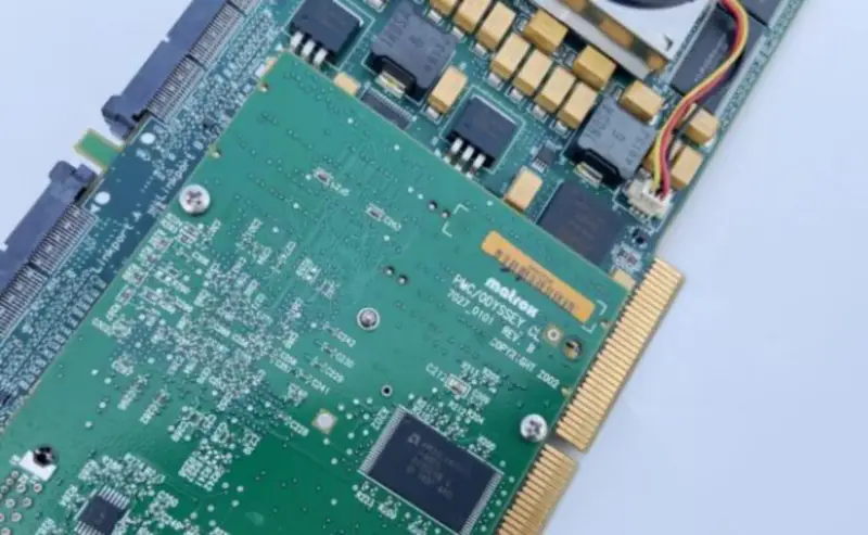 Matrox ODYSSEY XPRO 7116-01 REV.A OP413G1GDBCL 7027-0101 Αρπάχτης καρέ