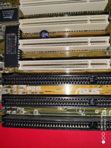 Μητρική πλακέτα Asus P2B