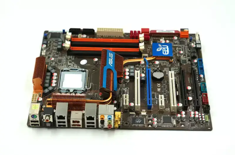 ASUS P5Q3 Deluxe/WiFi-AP LGA 775/Socket T Intel Motherboard