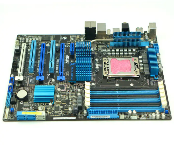 Asus P6X58D-E Μητρική πλακέτα επιτραπέζιας X58 Socket LGA 1366 i7 Extreme DDR3 24G ATX