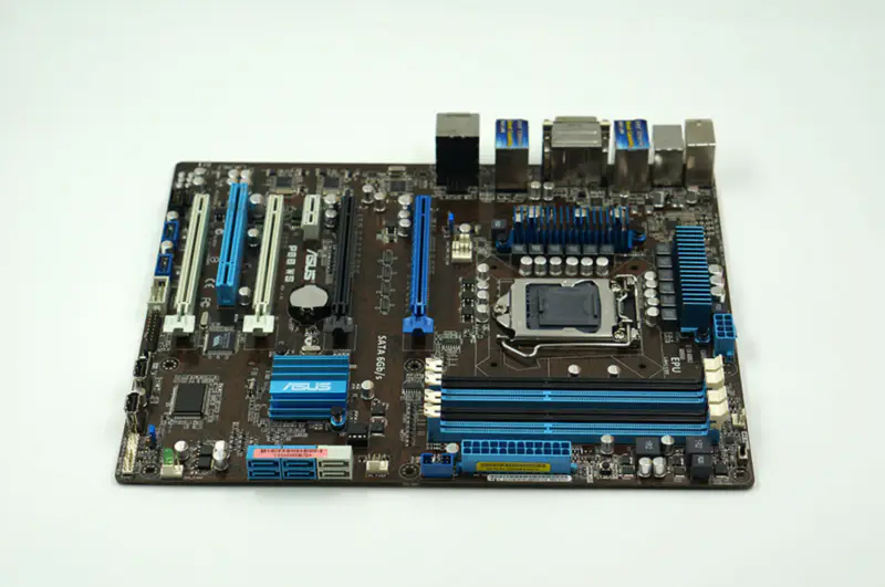 Μητρική πλακέτα Asus P8B WS