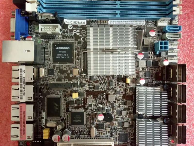 Μητρική πλακέτα Asus P9A-I/C2550/SAS/4L