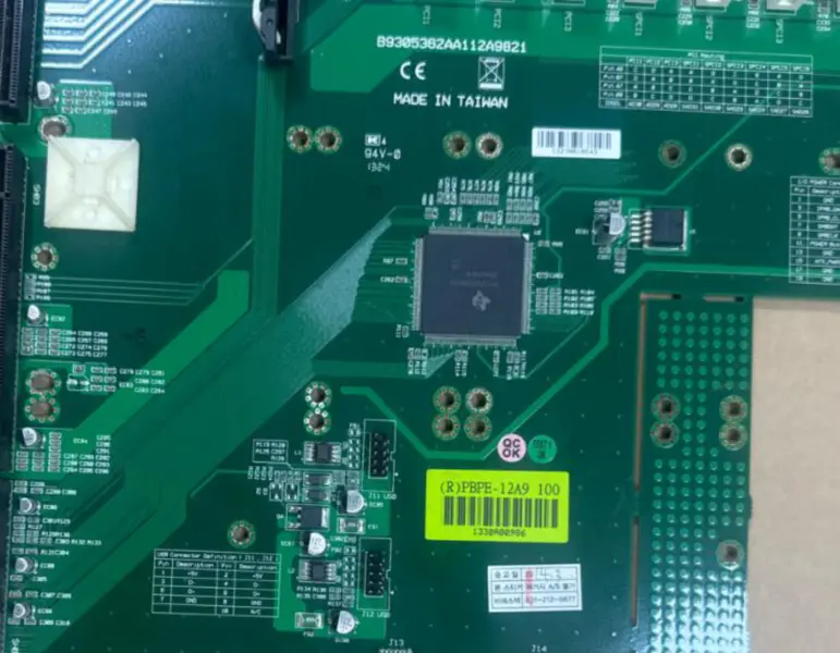 Portwell (R)PBPE-12A9 100 B9305362AA112A9821 backplane