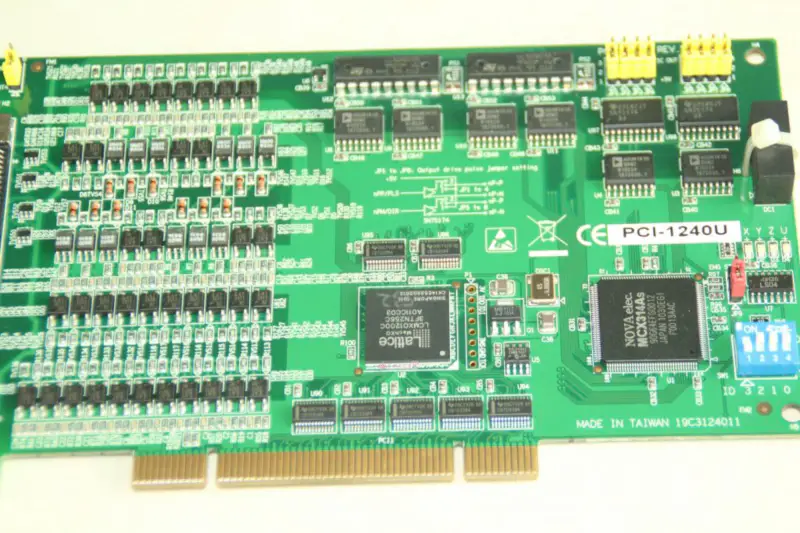 Κάρτα ελέγχου κίνησης 4 αξόνων Advantech PCI-1240 PCI-1240U