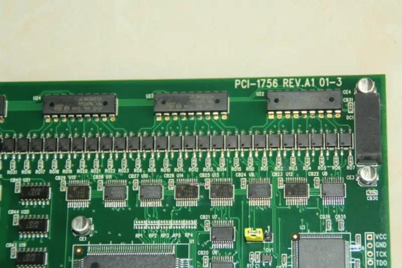 Μητρική πλακέτα PCI-1756 της Advantech