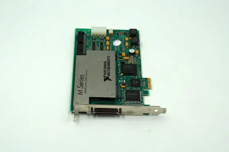 Κάρτα DAQ NI PCIE-6251