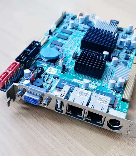 Μητρική πλακέτα IEI PICOE-945GSE-N270-512MB-R10