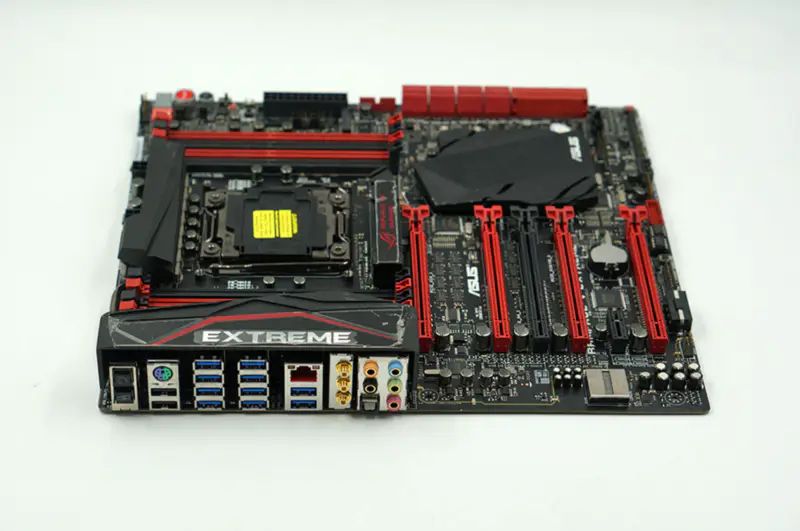Μητρική πλακέτα Asus RAMPAGE V EXTREME
