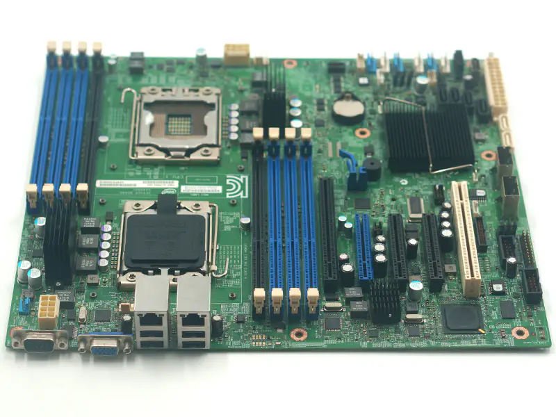 Μητρική πλακέτα Intel S2400SC