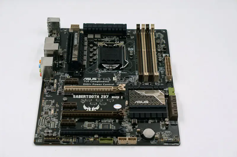 Μητρική πλακέτα Asus SABERTOOTH Z97 MARK 2