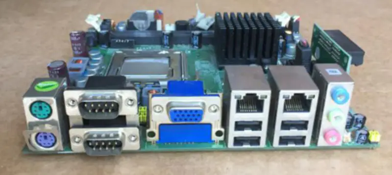 Βιομηχανική μητρική πλακέτα AXIOMTEK SBC86834 REV A1-RC Διπλή θύρα δικτύου 945GC chipset
