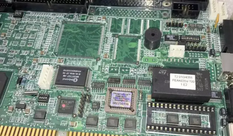 Βιομηχανική μητρική πλακέτα Phoenix Bios E686 Peak635V-100 Pentium III SL4Z2