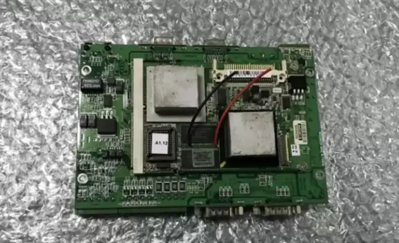 Μητρική πλακέτα βιομηχανικού ελέγχου Advantech UNO-2052-GDA0 SOM-2983 REV.A1
