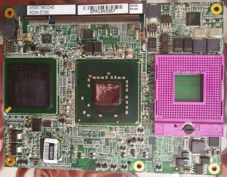 Μητρική πλακέτα βιομηχανικού εξοπλισμού Advantech SOM-5786 REV B1