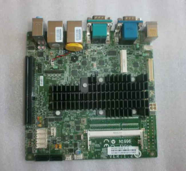 AXIOMTEK SYS76877VGGA-DC-GJ MS-9893 VER:1.2 Μητρική πλακέτα εξοπλισμού βιομηχανικού ελέγχου