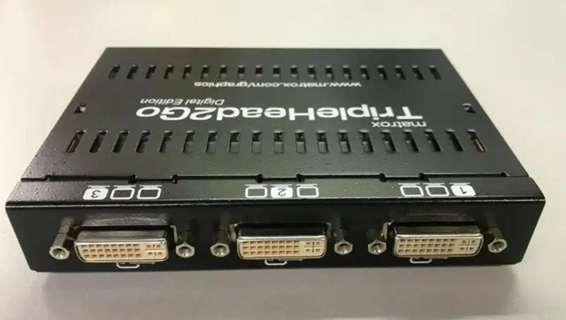 Προσαρμογέας πολλαπλών οθονών Matrox TripleHead2Go Digital T2G-D3D-IF