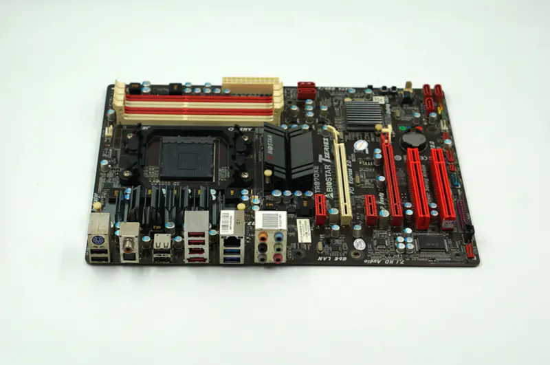 Μητρική πλακέτα Biostar TA970XE AM3+