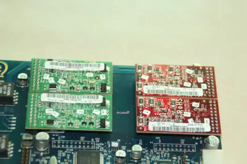 Asterisk TDM410P Κάρτα φωνής αναλογικής κάρτας 4 καναλιών με μονάδες FXO+FXS