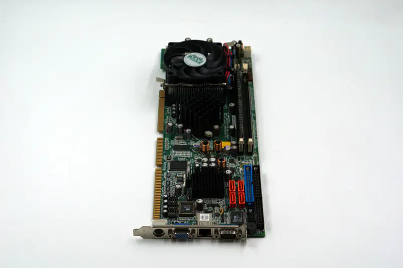 Βιομηχανική μητρική πλακέτα IEI WSB-9150-R10 με CPU RAM και FAN