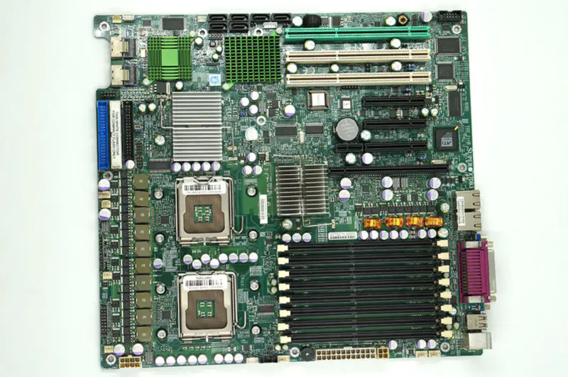 Μητρική πλακέτα Supermicro X7DB3