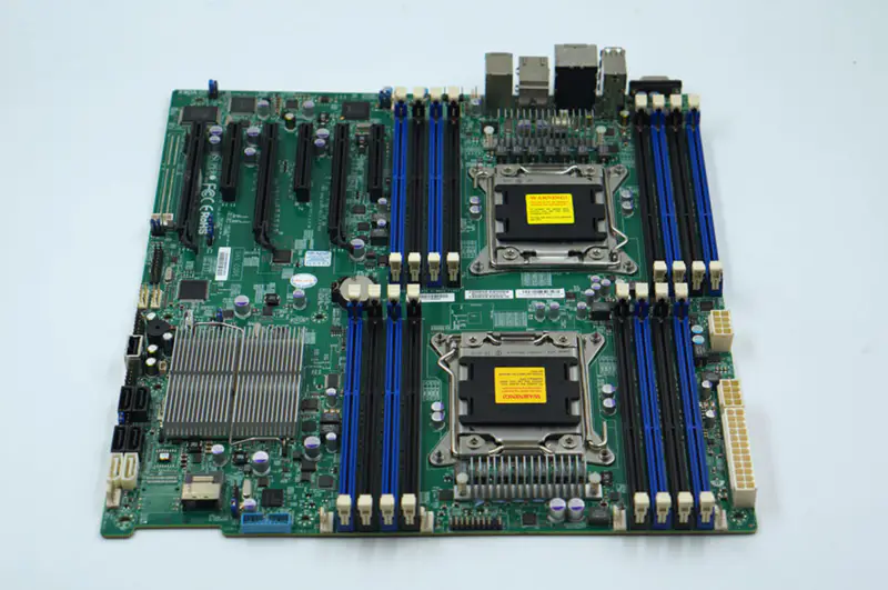 Μητρική πλακέτα Supermicro X9DAI