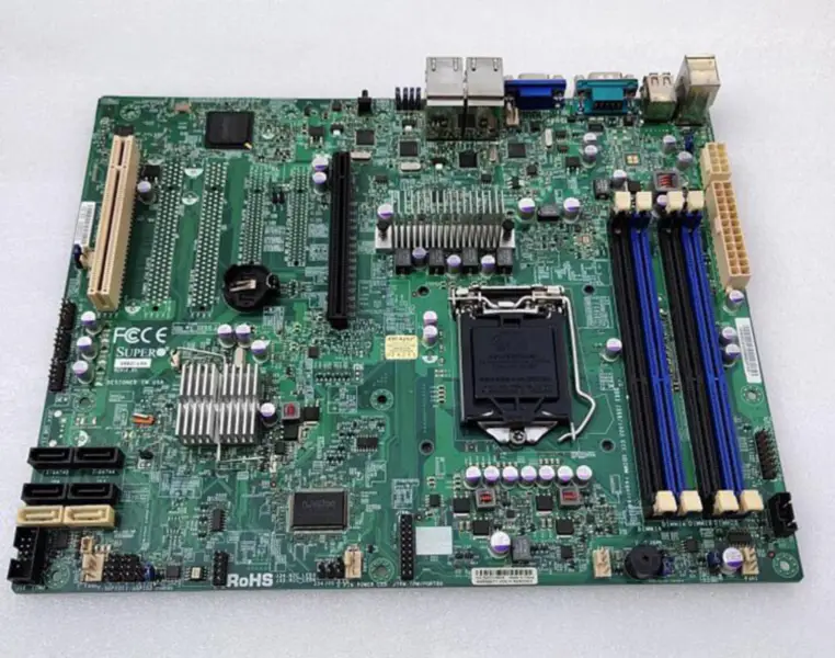 Η μητρική πλακέτα SuperMicro X9SCI-LN4F Quad Server υποστηρίζει CPU v2