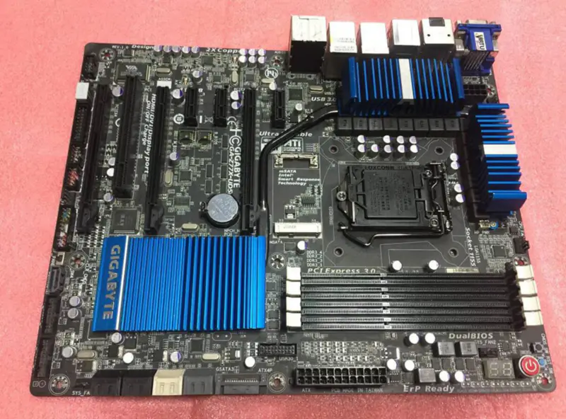 Μητρική κάρτα Gigabyte GA-Z77X-UD5H LGA 1155 DDR3