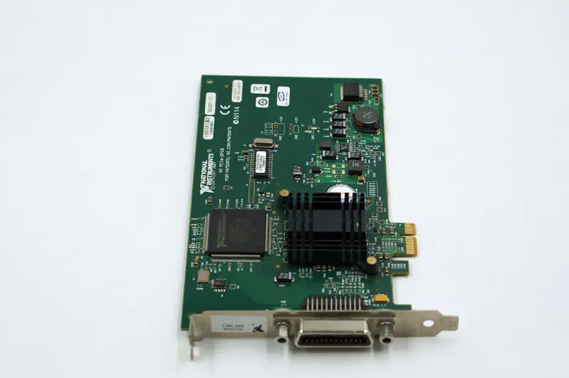 Κάρτα απόκτησης κάρτας NI PCIe-GPIB