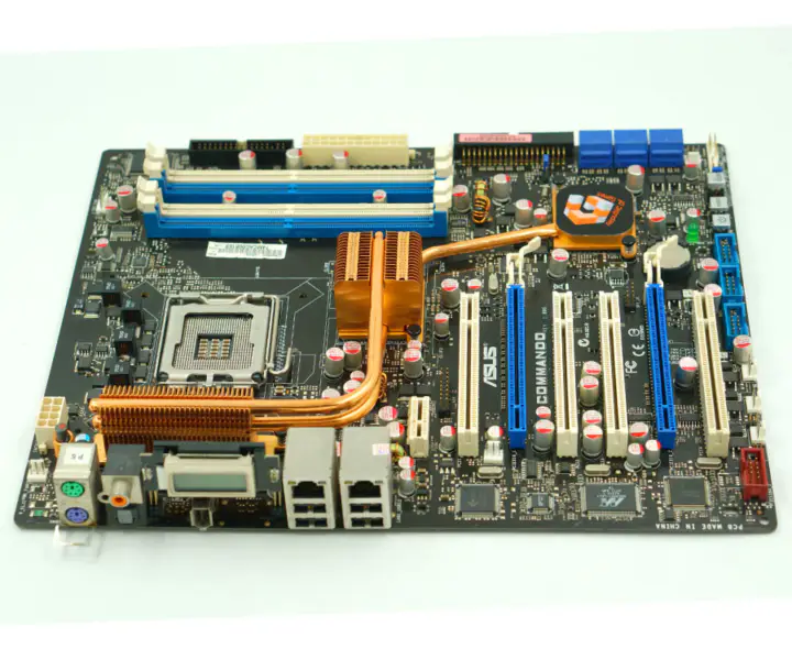 Μητρική πλακέτα Asus Commando P965 LGA 775 ATX